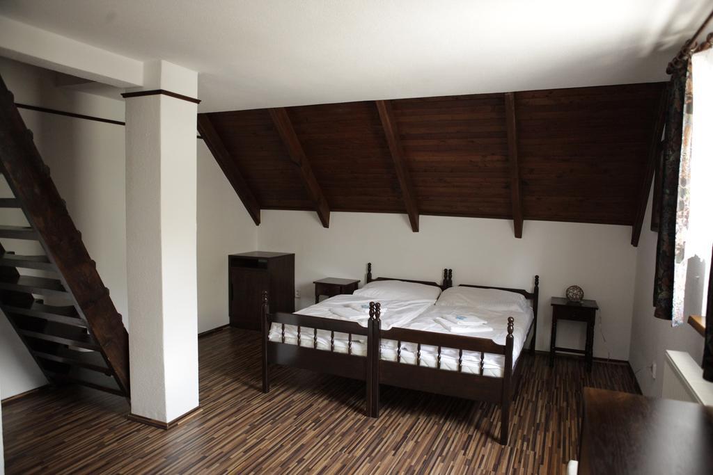 Motel M Малацки Номер фото